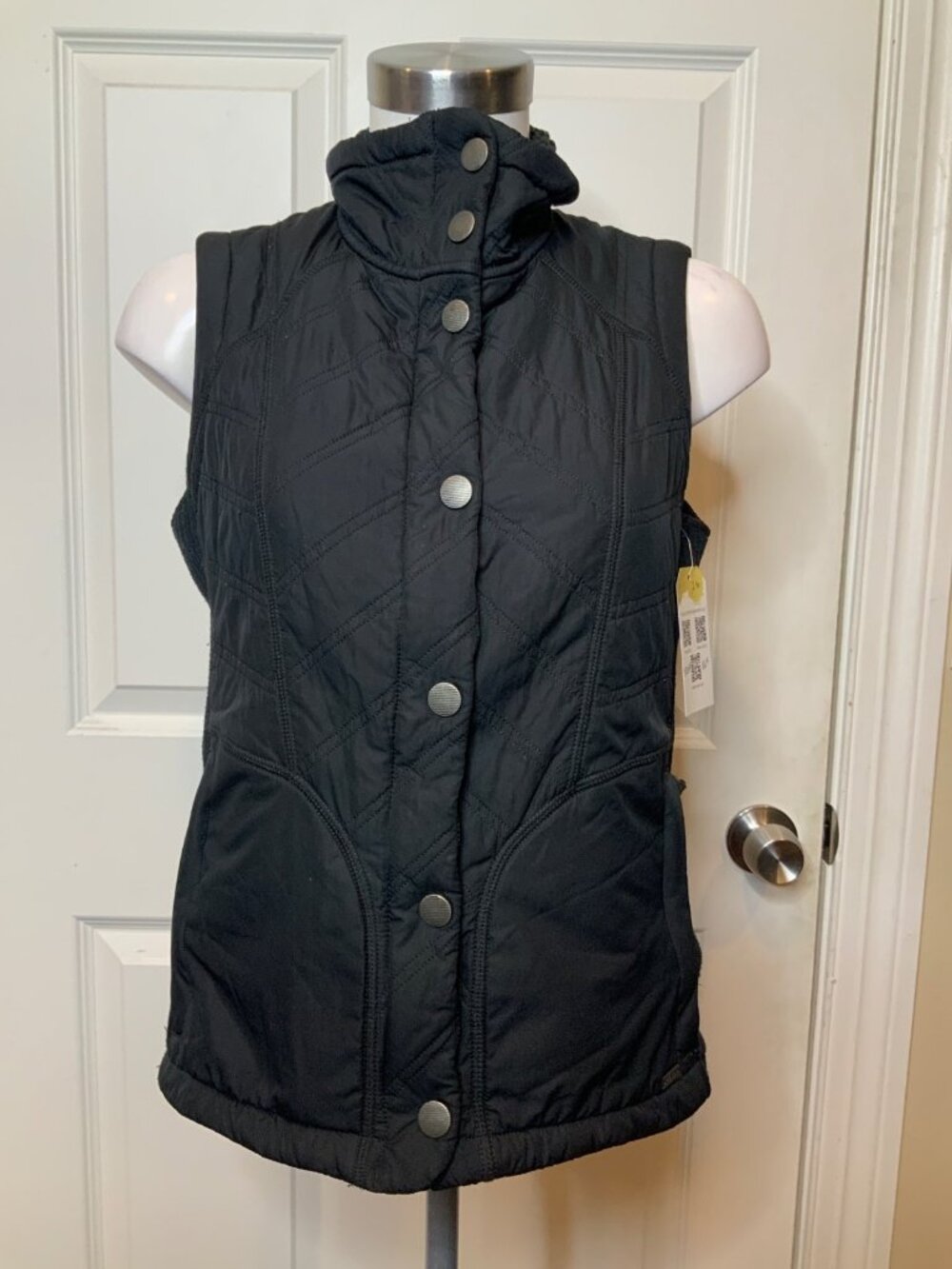 PrAna Diva Black Chevron Quilted Shearling Lined Vest, Size Small
